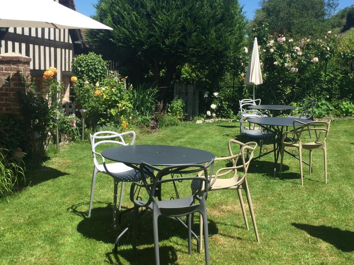 La Maison De La Plage - La Cerisaie Bed and Breakfast Honfleur Esterno foto