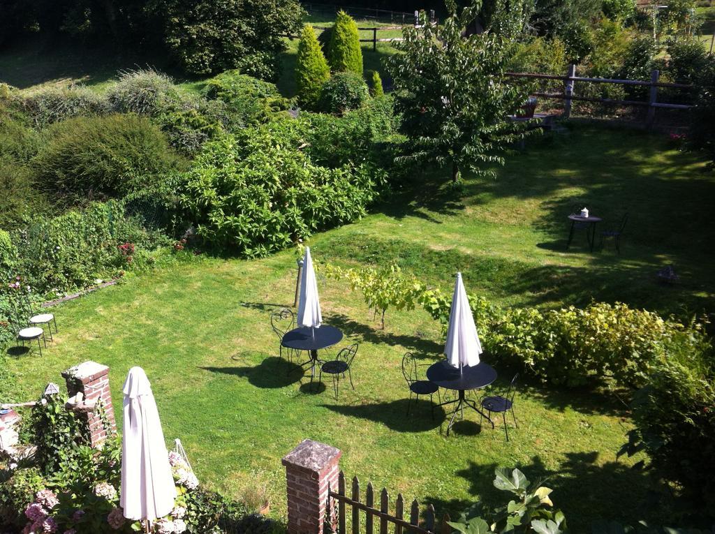 La Maison De La Plage - La Cerisaie Bed and Breakfast Honfleur Esterno foto